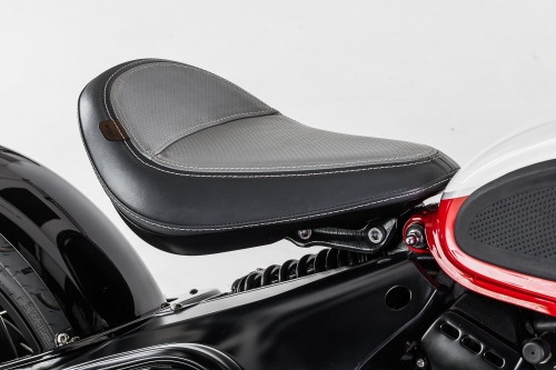 Foto k článku JAWA 350 CL Bobber