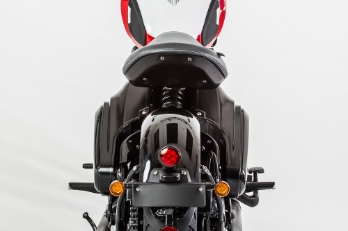 Foto k článku JAWA 350 CL Bobber