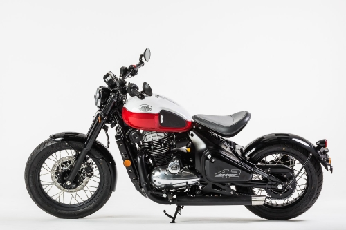 Foto k článku JAWA 350 CL Bobber